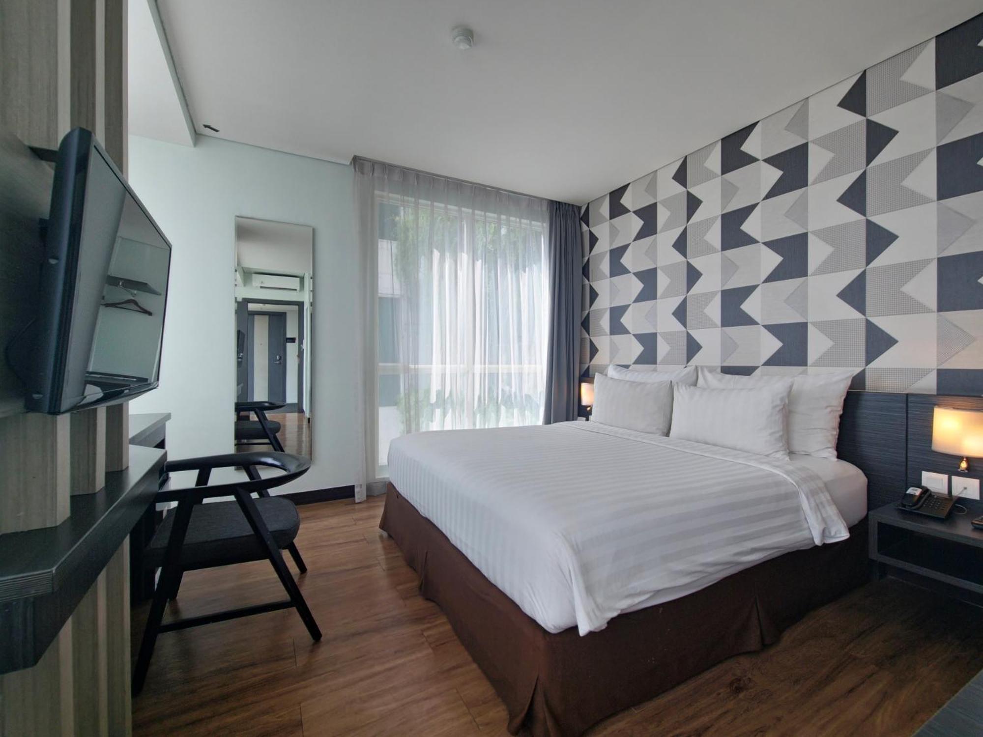 Luminor Hotel Jemursari By Wh With The Best Breakfast In Town And Located Near Surabaya Industrial Estate Rungkut Sier Экстерьер фото