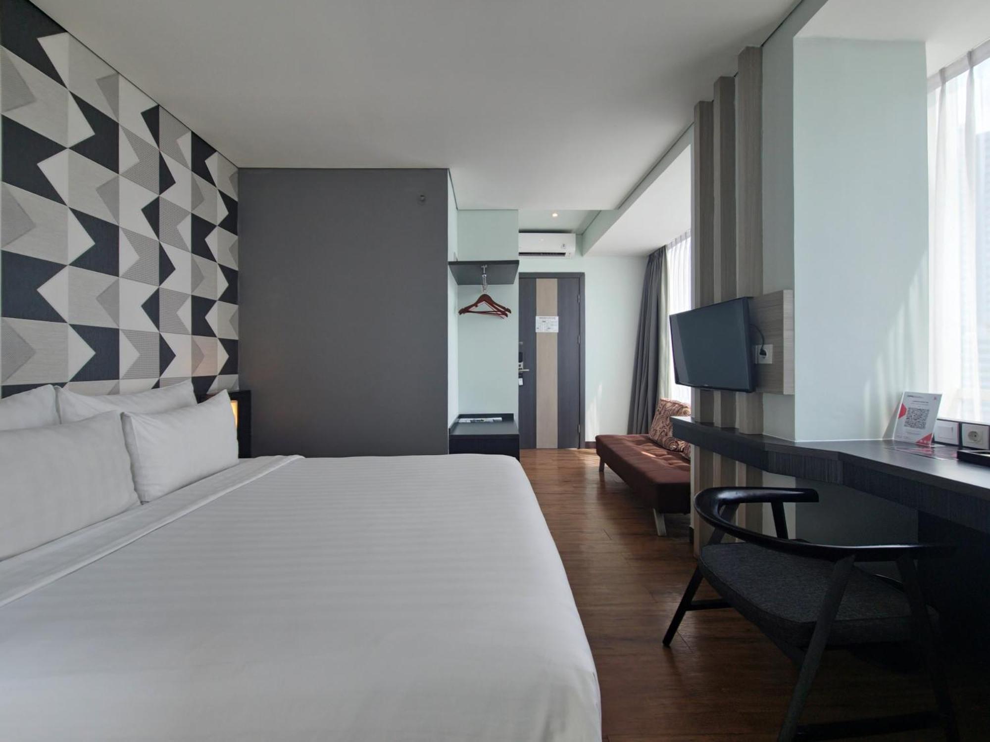 Luminor Hotel Jemursari By Wh With The Best Breakfast In Town And Located Near Surabaya Industrial Estate Rungkut Sier Экстерьер фото