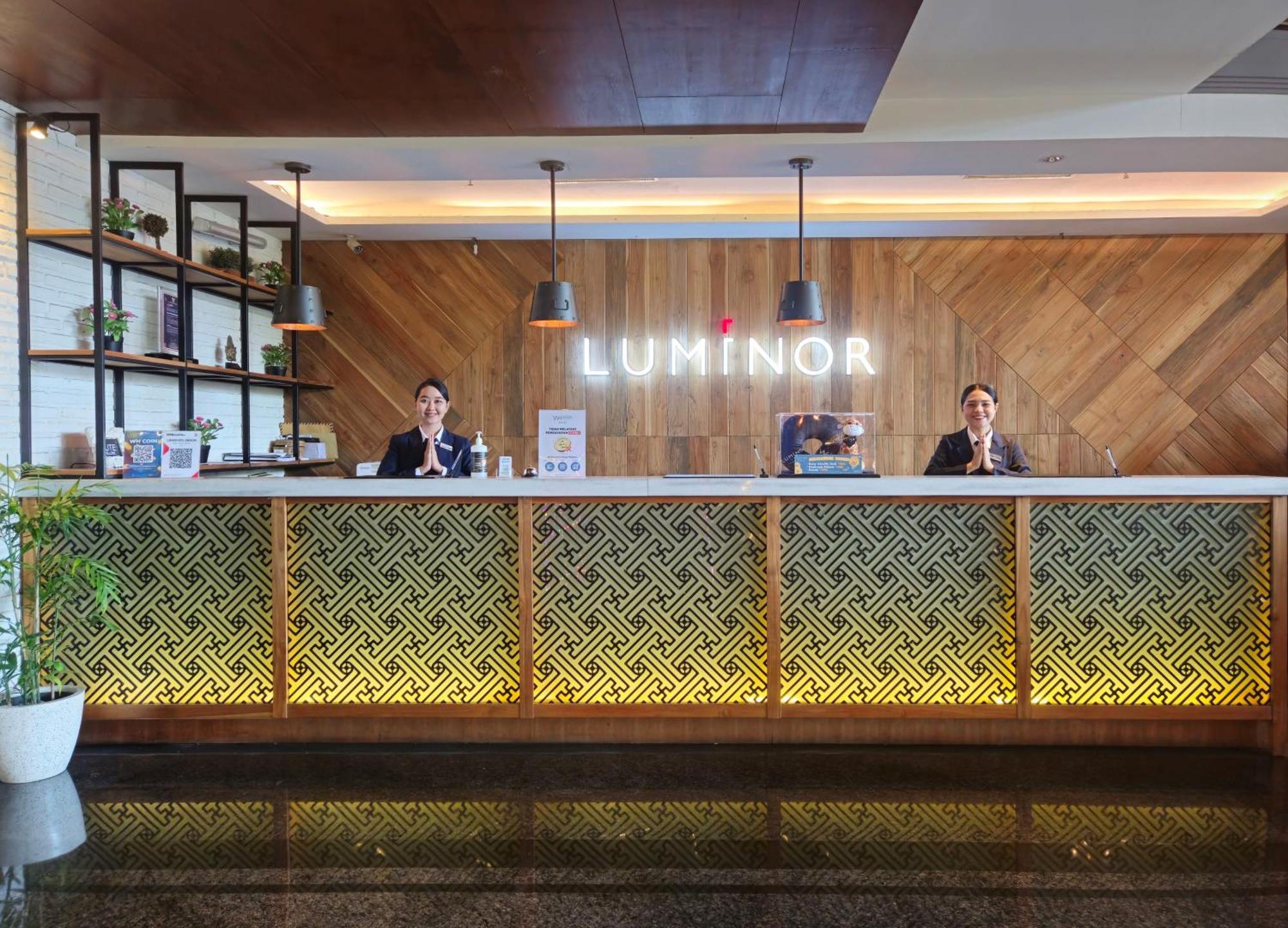 Luminor Hotel Jemursari By Wh With The Best Breakfast In Town And Located Near Surabaya Industrial Estate Rungkut Sier Экстерьер фото